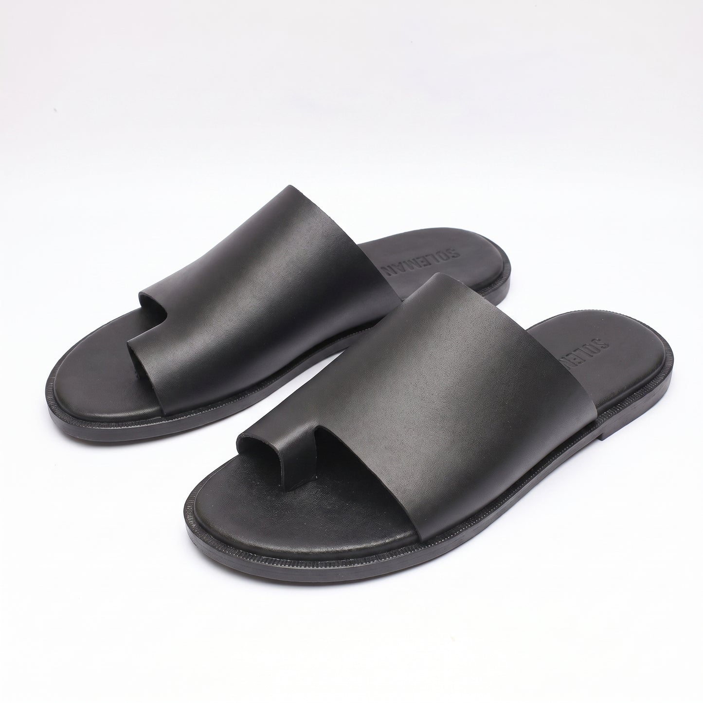 Nexus Slippers